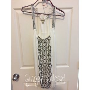 NWT!! White beaded fashion tank top